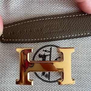 Hermès 24mm belt etoupe and black gold hardware ❌SOLD❌